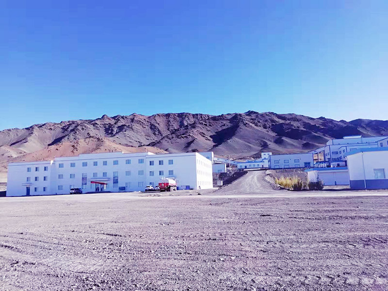新疆阿勒泰某銅礦廠煤改電磁鍋爐采暖項目